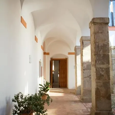 Convento San Diego Hotell Fuentes de León