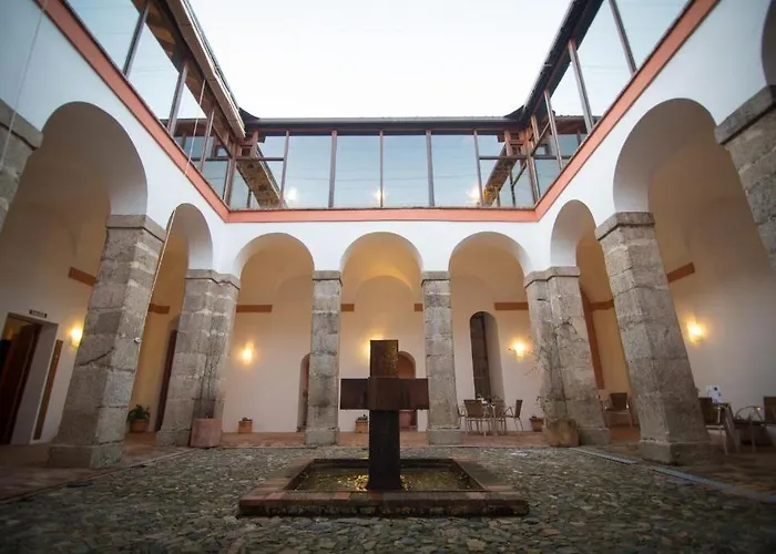 Convento San Diego Фуэнтес-де-Леон
